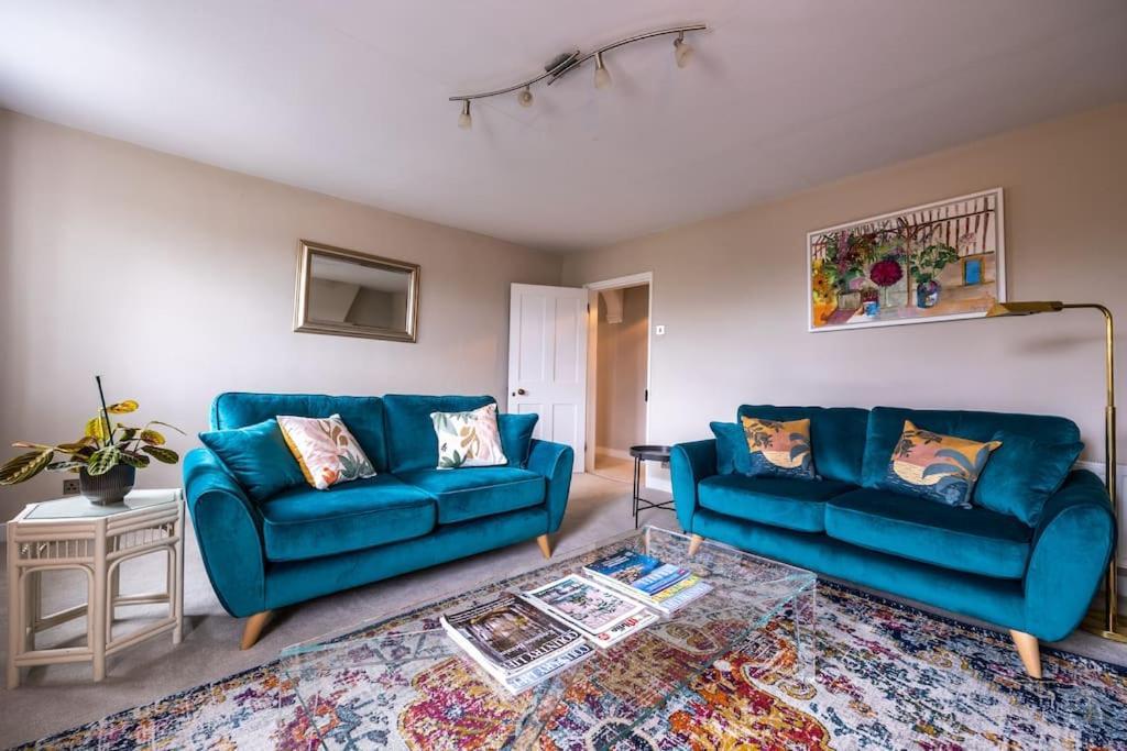 Beautiful & Spacious Retreat In ווינצ'סטר מראה חיצוני תמונה